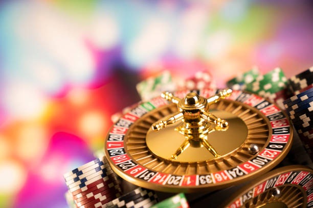 Live blackjack betting interface showing card values and player options